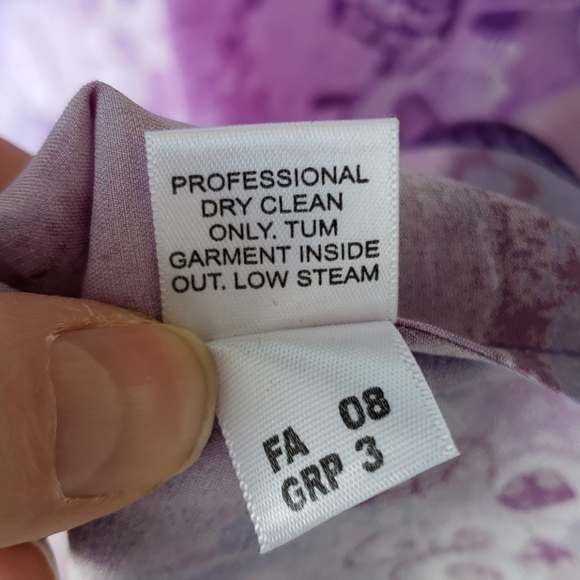 St.John couture purple sleeveless silk blouse - Picture 9 of 9